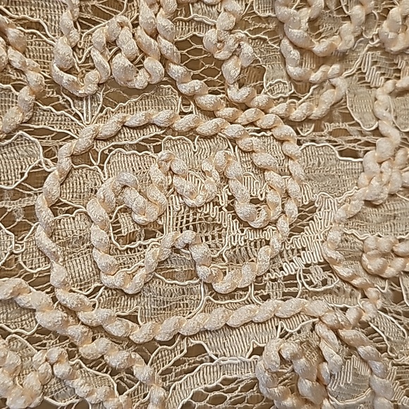 Zara Trafaluc women lace crop top, Size Small, Beige - Picture 3 of 7